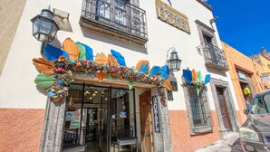 Front of property - La Mexicana Hotel Boutique (San Miguel de Allende)