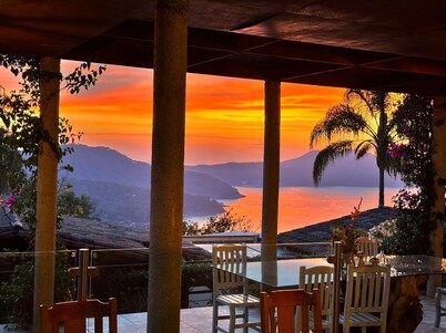 卡巴涅斯特雷黑酒店