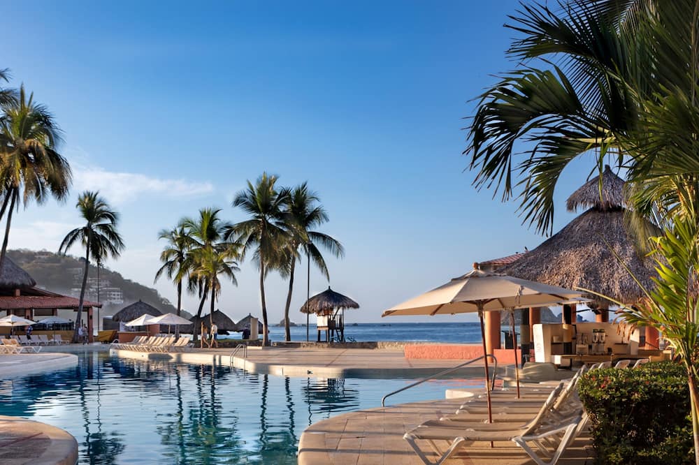 Holiday Inn Resort Ixtapa All-Inclusive by IHG