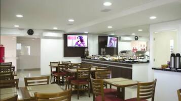 Daily buffet breakfast for a fee