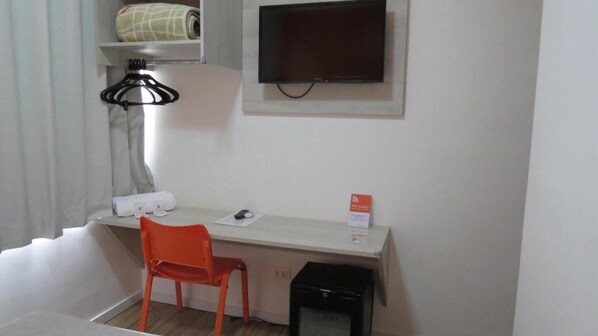 Unclassified image, 1 of 38, button - SempreHotel (Tres Lagoas)