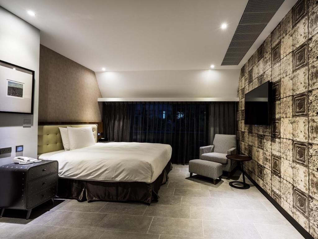 Free minibar, in-room safe, individually decorated