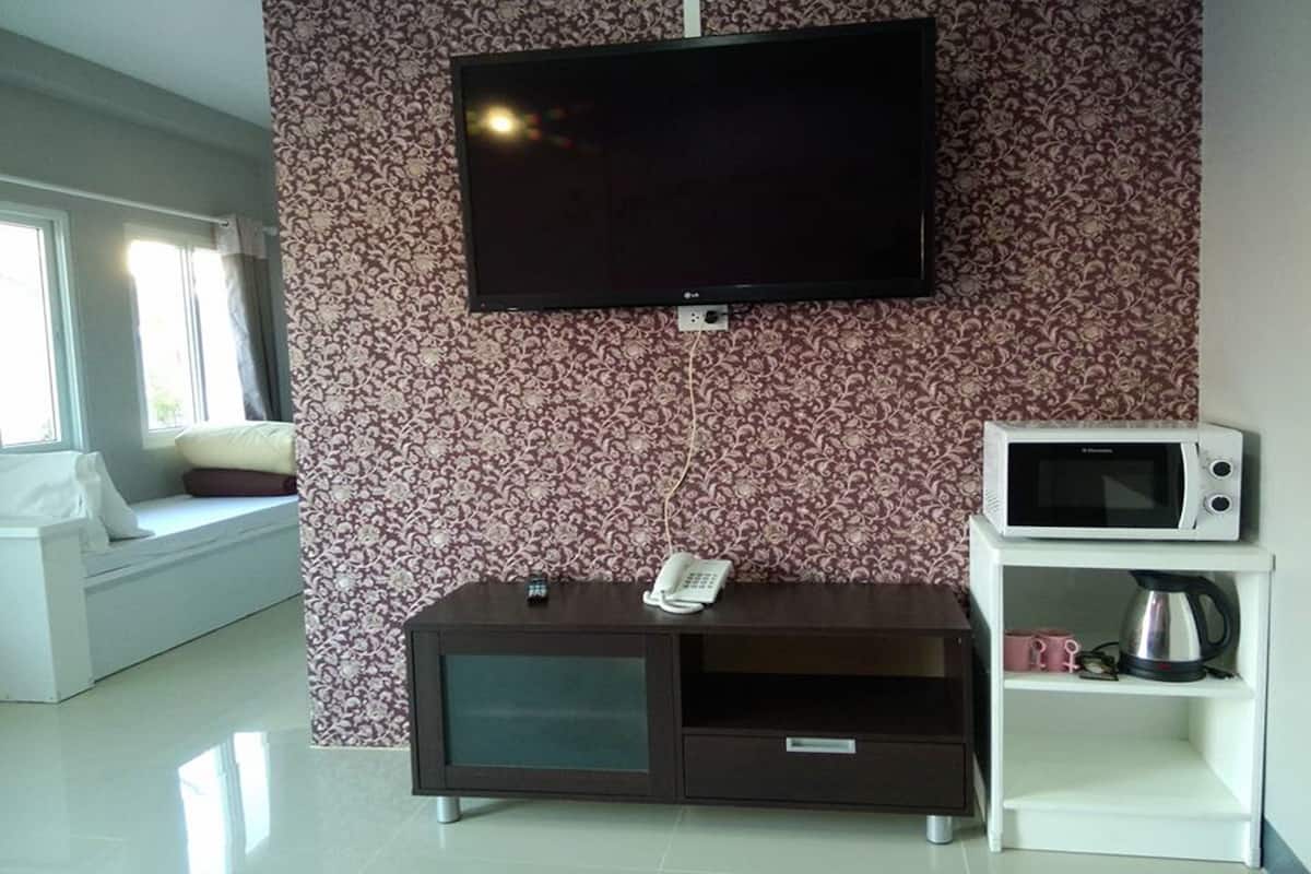 Studio | Room amenity