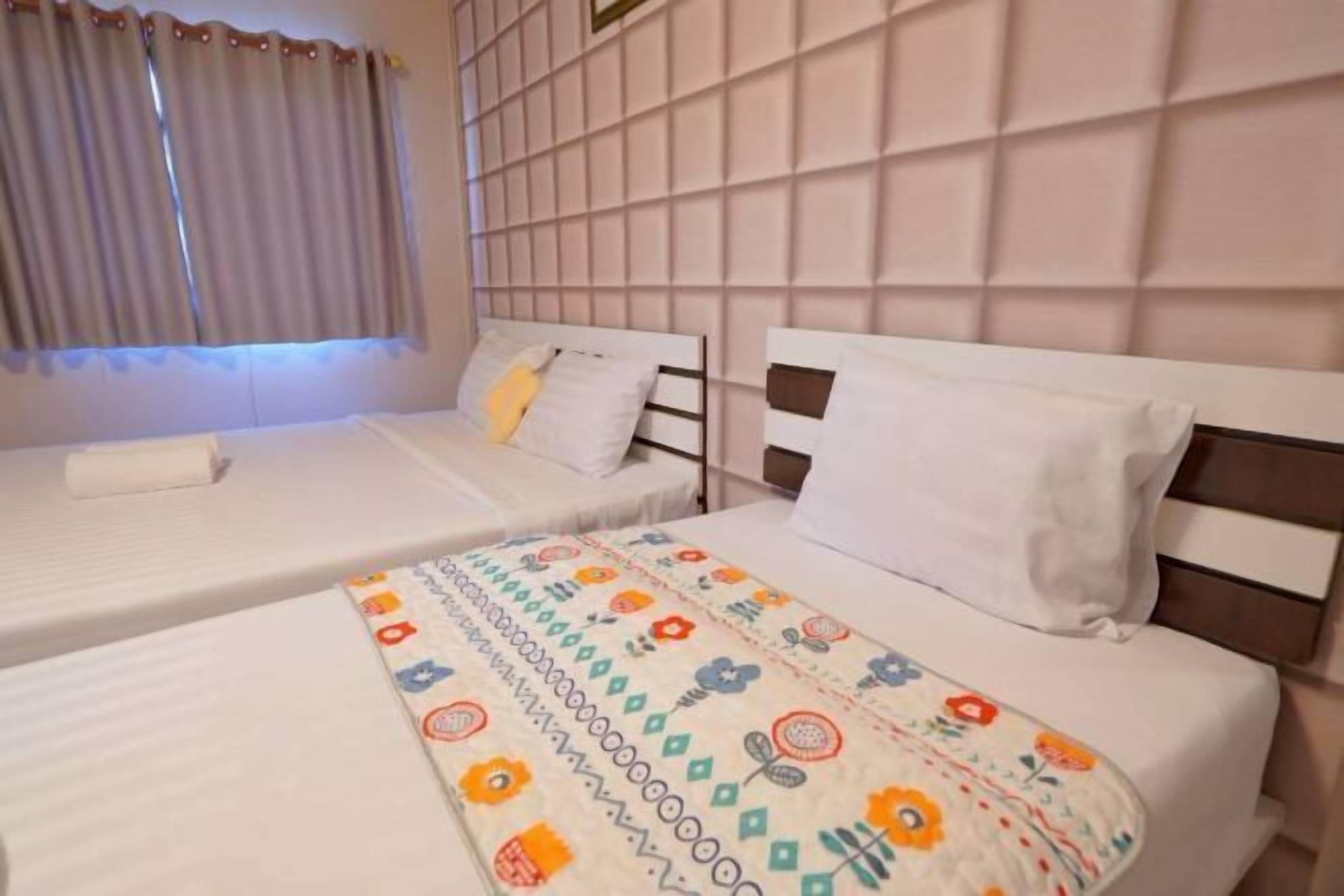 มินิบาร์, โต๊ะทำงาน, Wi-Fi ฟรี