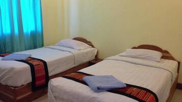 Deluxe Room | Työpöytä