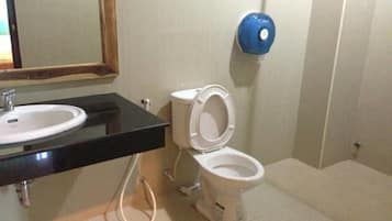 Bruser, gratis toiletartikler, håndklæder