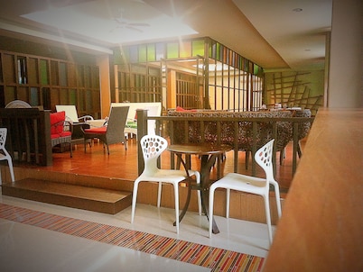 Le Luxe Residence