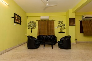 Khu tiếp khách ở sảnh