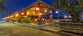 我的特拉濱江飯店