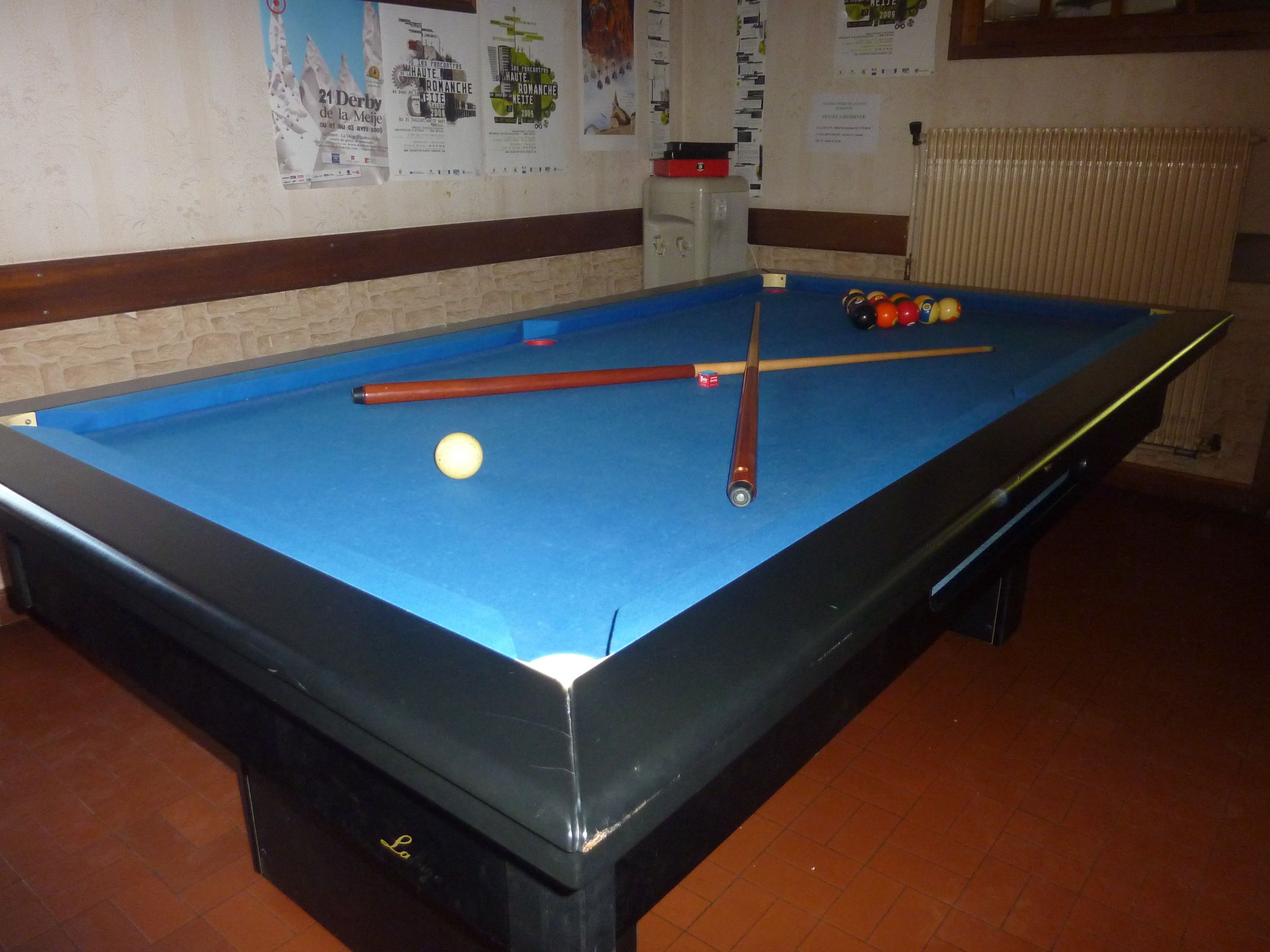 billiards