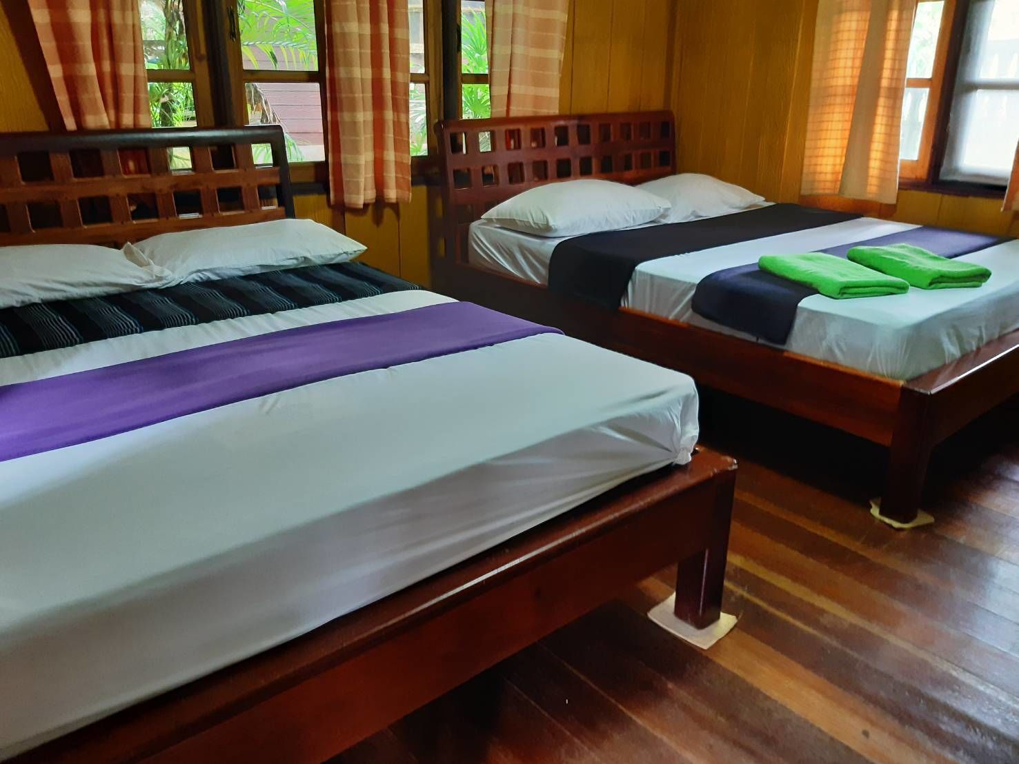 折叠床/加床（额外收费）