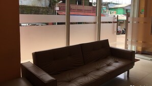 Kawasan tempat duduk lobi