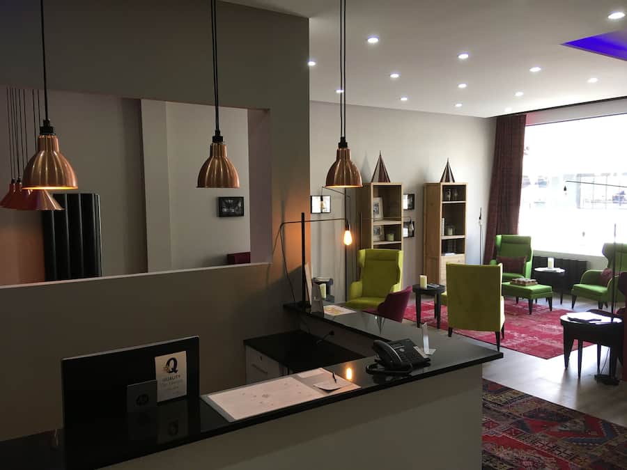 Sala de estar en el lobby