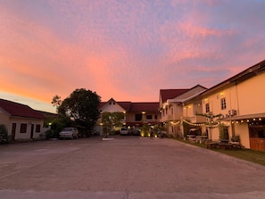 Ngoại thất
