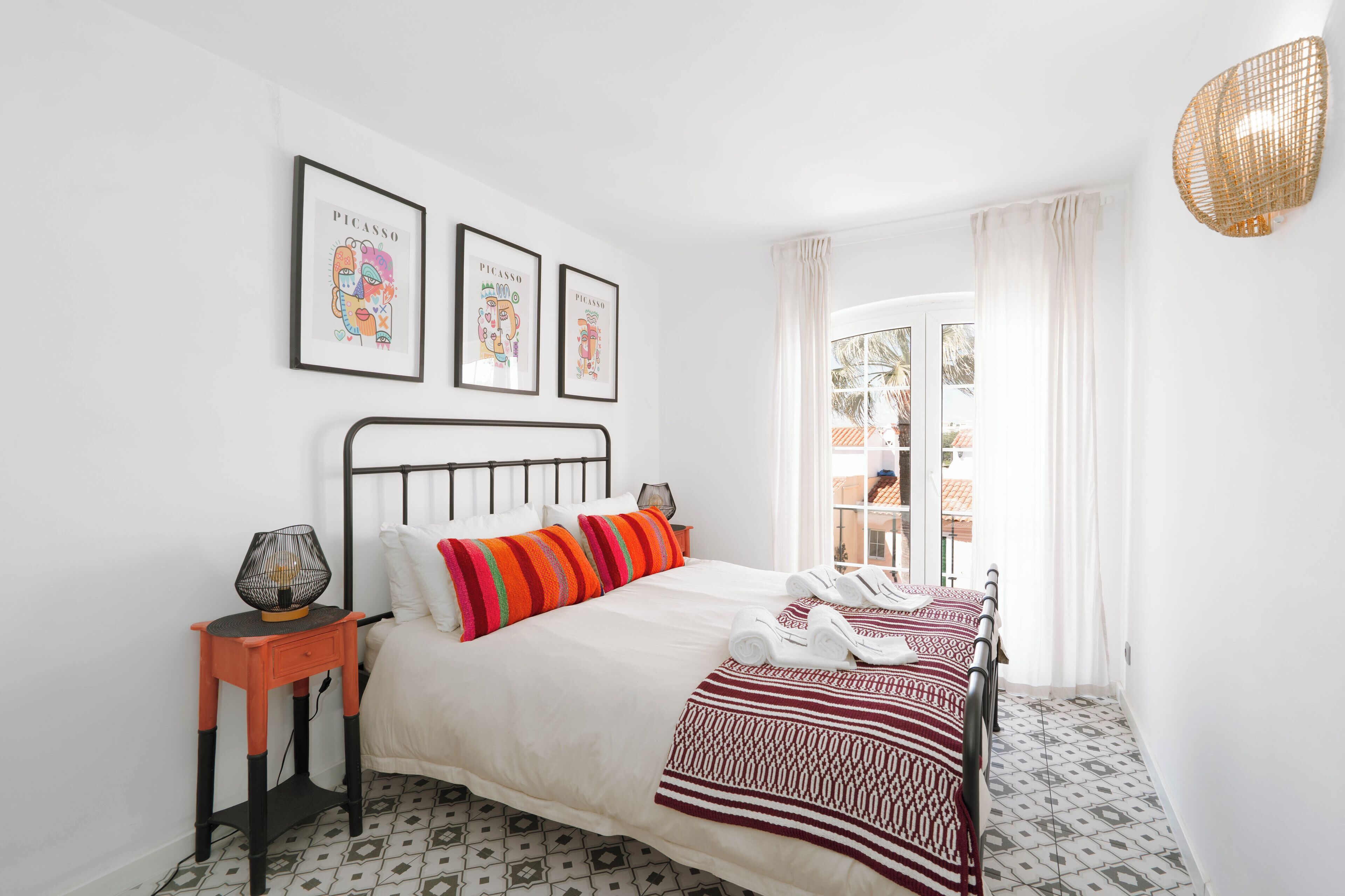 Appartement | Coffres-forts dans les chambres, fer et planche à repasser