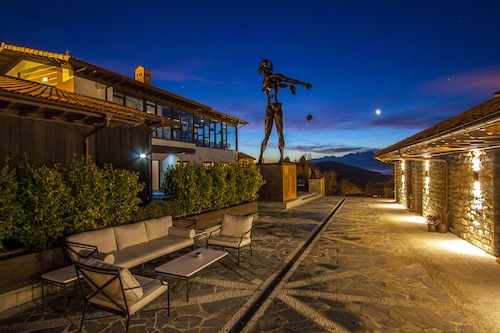 Puebloastur Eco-Resort Wellness & Spa