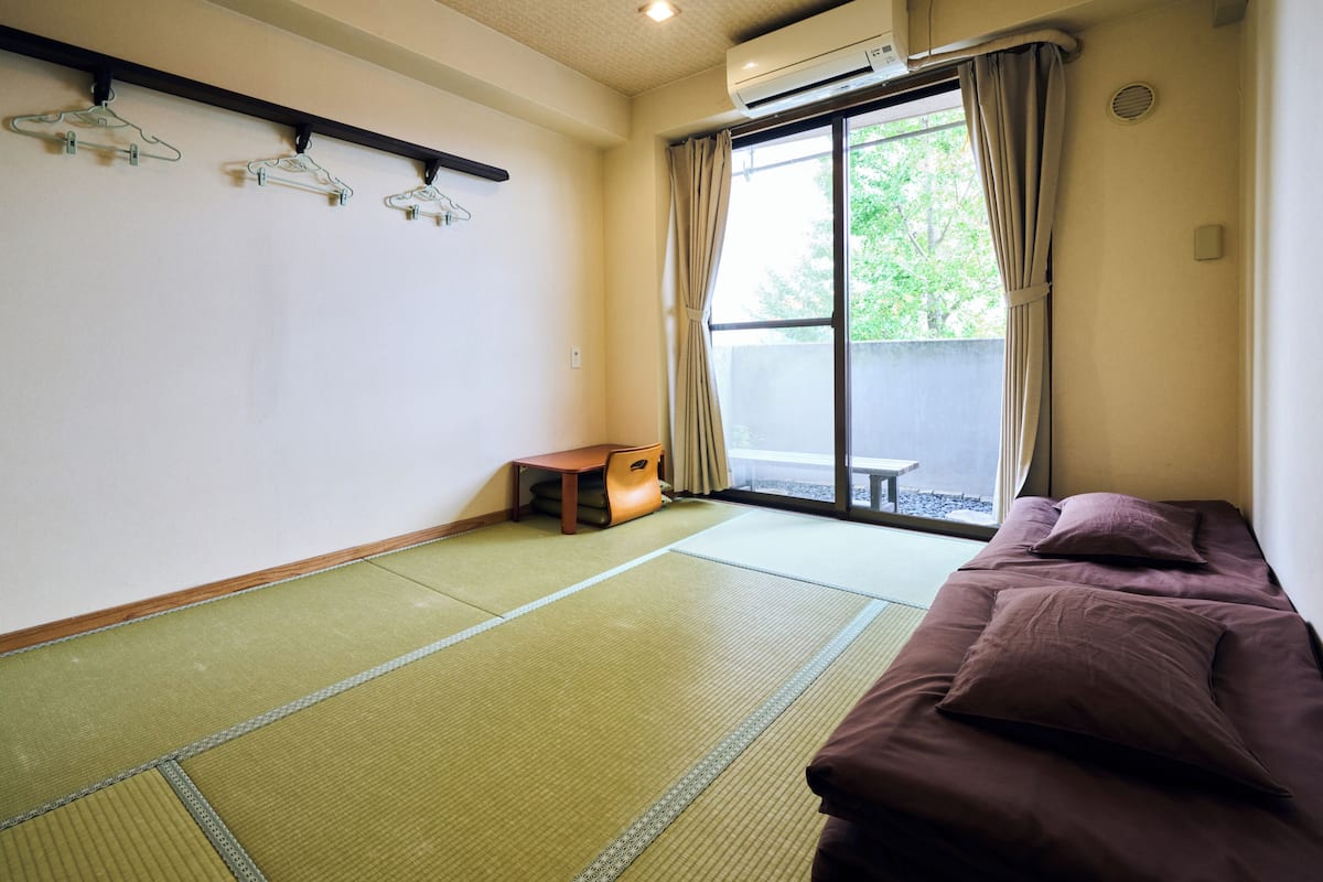 Traditionele Twin kamer (Private Room - Japanese-Style) | Een kluis op de kamer, gratis wifi, beddengoed
