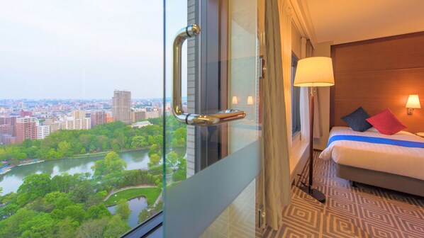 Premier Twin Room, Non Smoking | Desk, iron/ironing board, free WiFi, bed sheets - Premier Hotel Nakajima Park Sapporo (Sapporo)