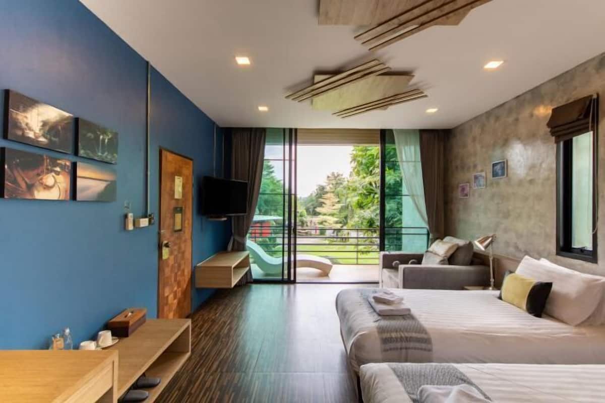 Minibar, escritorio, camas extra y wifi gratis