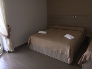 Individualmente decorados, individualmente mobiliados, escrivaninha