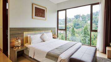 Villa, 6 Bedrooms | 6 bilik tidur, peralatan tempat tidur premium, meja