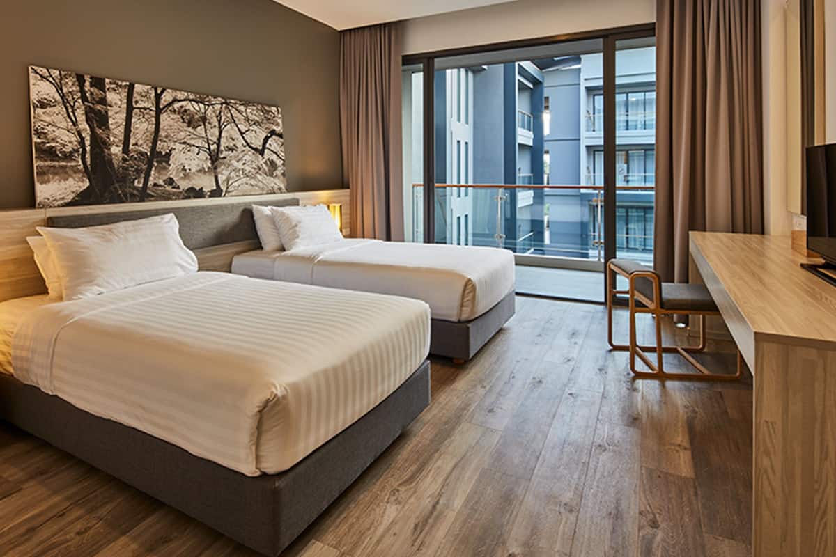 minibar, in-room safe, desk, free wifi