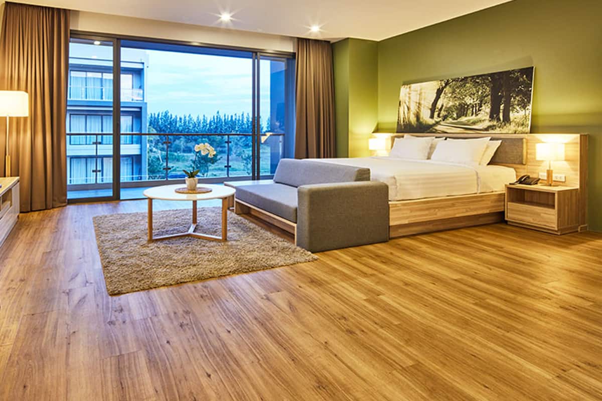 executive garden view include onsen | minibar, in-room safe, desk, free wifi