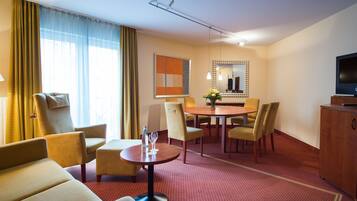 Suite (Fulda) | Ropa de cama hipoalergénica, escritorio, cortinas opacas