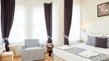 Superior-Doppelzimmer | Hochwertige Bettwaren, Minibar, Zimmersafe, Schreibtisch