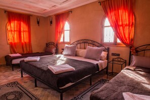 Family Suite | Premium bedding, free cribs/infant beds, rollaway beds, free WiFi - Ksar Ljanoub (Aït Benhaddou)