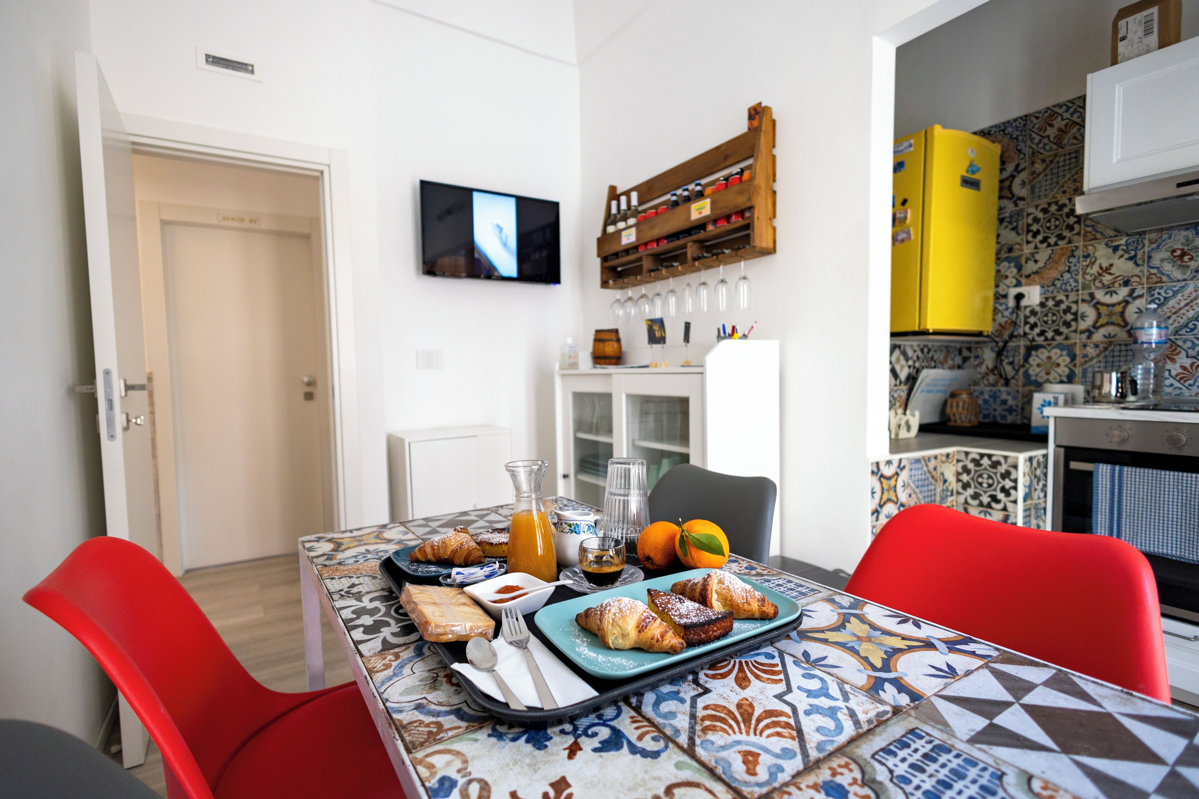 Desayuno con opciones de la cocina local incluido todos los días 