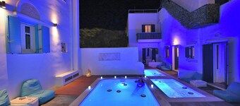 Tinos Aqua Palazzo