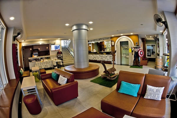 المنشأة من الداخل