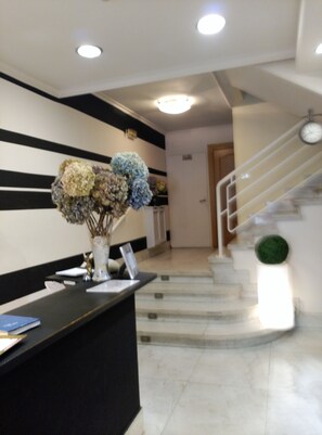 Indoor wedding - Hotel Fuente La Plata (Oviedo)