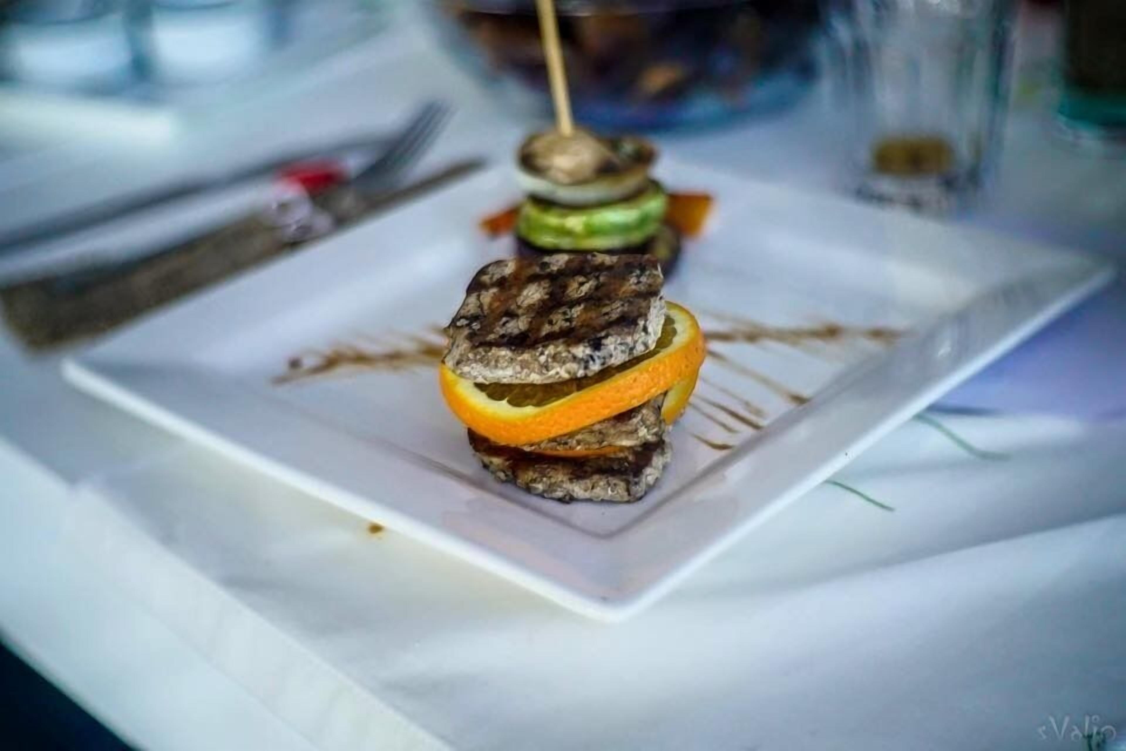 international cuisine, beach views