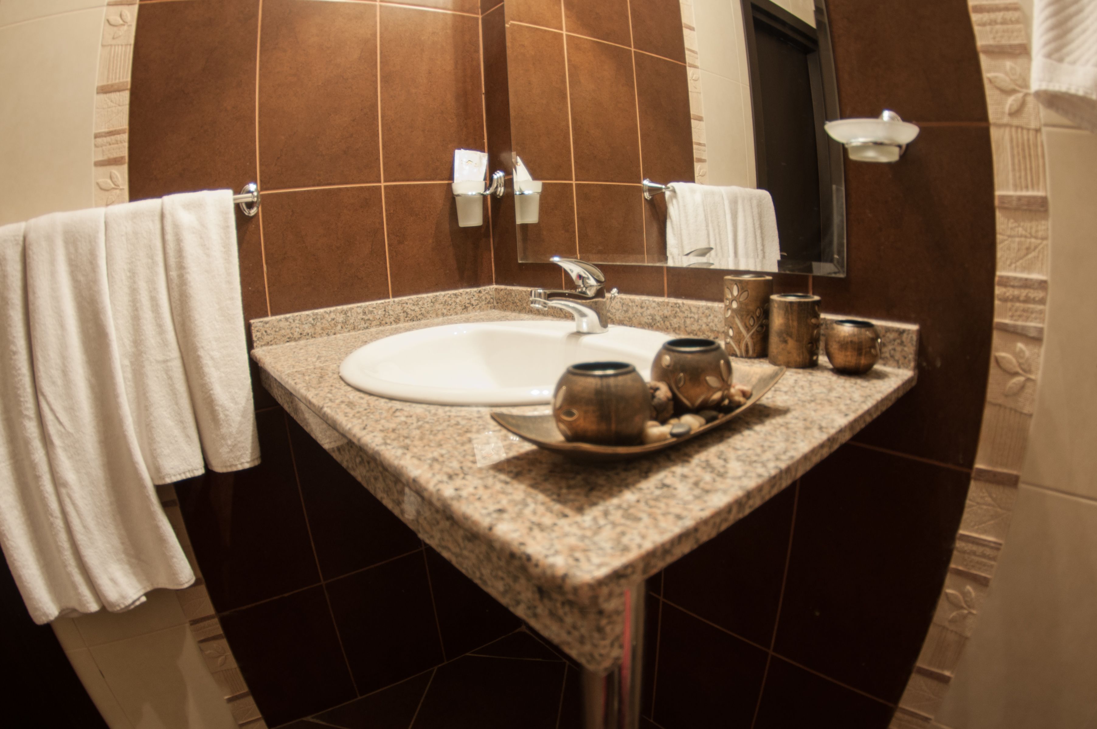 shower, free toiletries, towels