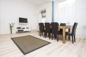 Apartment (Pankow 26) | In-room dining - Primeflats - Apartment in Pankow (Berlin)