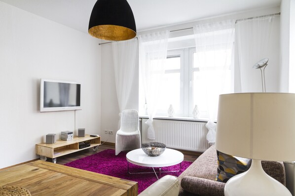 One-Bedroom Suite | Living room