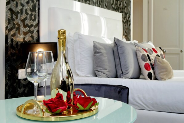 Literie de qualité supérieure, minibar, coffres-forts dans les chambres