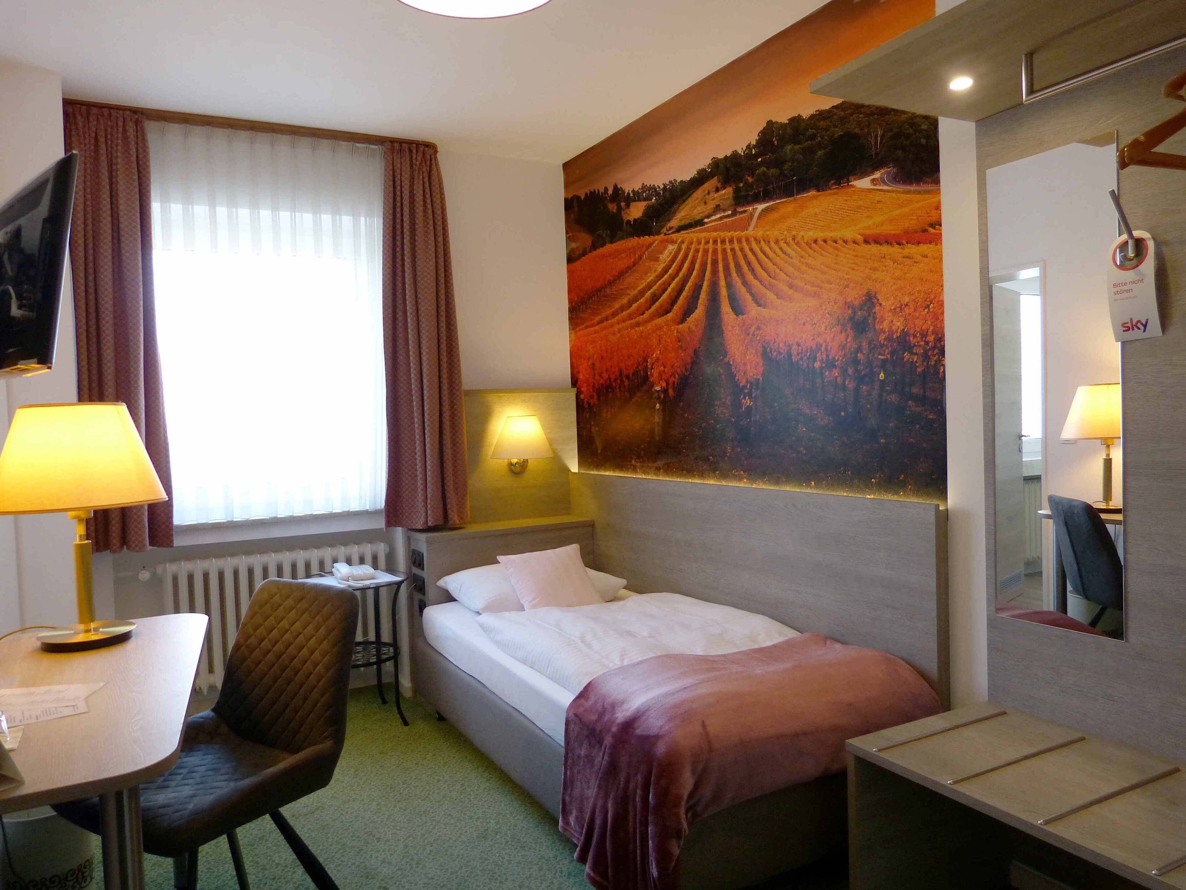 comfort single room, non smoking | 1 bedroom, premium bedding, in-room safe, individually decorated