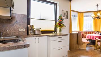Fridge, microwave, coffee/tea maker