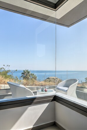 Villa, 3 Bedrooms, Private Pool (Athina) | In-room safe, soundproofing, iron/ironing board, free WiFi - Villa Elli - Villa Athina (Mylopotamos)