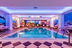 Indoor pool - Grand Hotel Sofianu (Ramnicu Valcea)