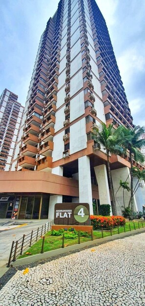 Exterior detail - Barramares Flat (Rio de Janeiro)