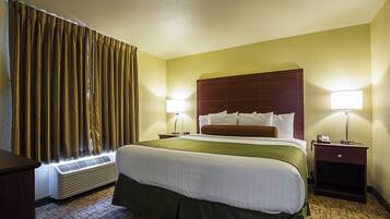 In-room safe, individually furnished, desk, laptop workspace