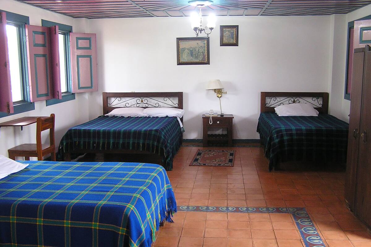 1 bedroom, premium bedding, minibar, free WiFi