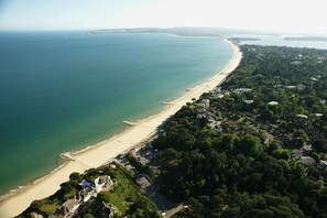 Beach nearby - The Canford (Poole)