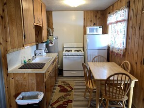 Deluxe Cabin, 2 Bedrooms, Mountain View | In-room dining - South Fork Lodge & RV Park (South Fork)