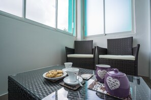 Suite Supérieure, vue jardin | Balcon