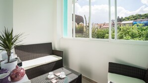 Suite – superior, hageutsikt | Balkong